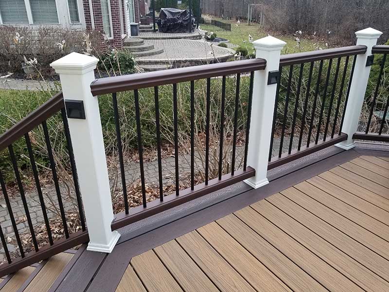 Deck Lighting and Accessories For Your Low Maintenance Deck