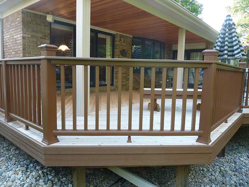 Deck Railings & Privacy Walls From Miles Bradley Expert Deck Builders
